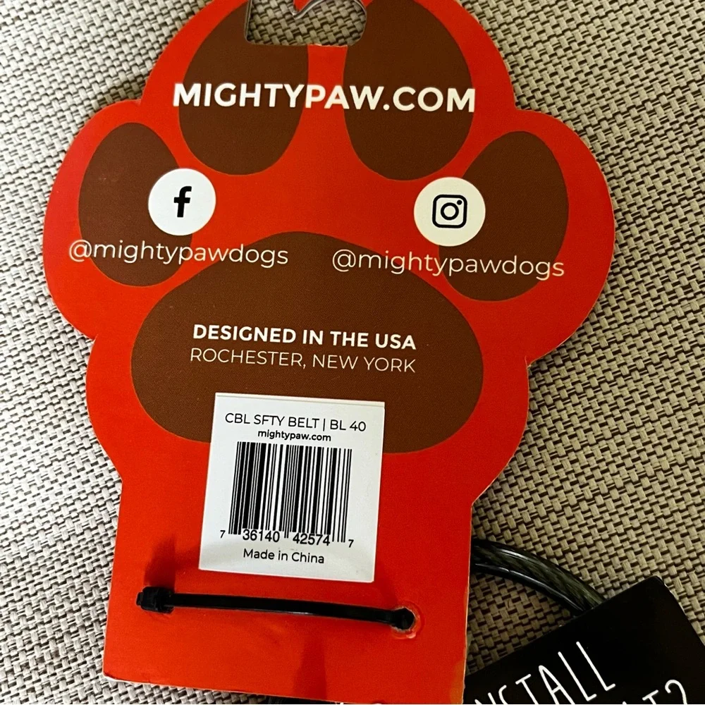 Mighty Paw Chew Proof Safety Car seat Belt for dogs 16” Up To 30 Lbs NEW Dog Pet